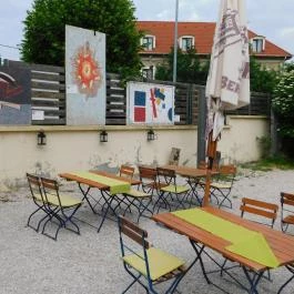 PostART Kulturális Színtér & Kávézó Budaörs - Külső kép