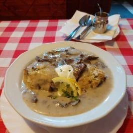 Pozsonyi Kisvendéglő Budapest - Étel/ital