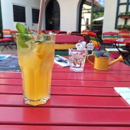 Promontor Kertvendéglő Budapest - Étel/ital