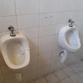 Pubi Caffe Mezőkövesd - Mosdó