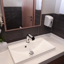 Punto Cukrászda & Bistro & Pizzéria Budaörs - Mosdó