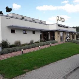 Punto Cukrászda & Bistro & Pizzéria Budaörs - Külső kép