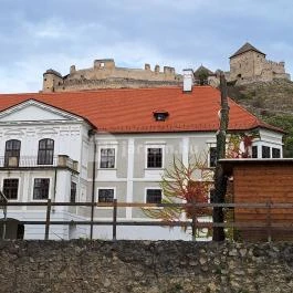 Püspöki Palota Sümeg - Külső kép