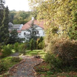 Püspökszentlászlói Arborétum Püspökszentlászló - Külső kép