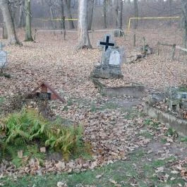 Pusztamaróti történelmi emlékhely Nyergesújfalu - Külső kép