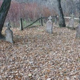 Pusztamaróti történelmi emlékhely Nyergesújfalu - Külső kép