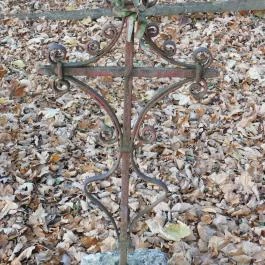 Pusztamaróti történelmi emlékhely Nyergesújfalu - Külső kép