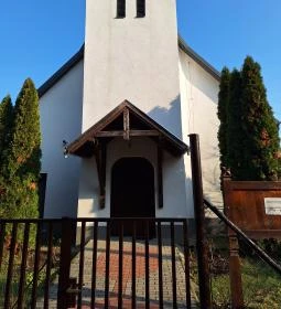 A Pusztaszabolcsi és Szabadegyházi Missziós Református Gyülekezet temploma