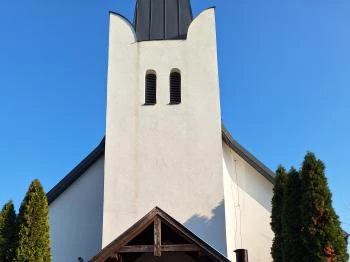 A Pusztaszabolcsi és Szabadegyházi Missziós Református Gyülekezet temploma Pusztaszabolcs