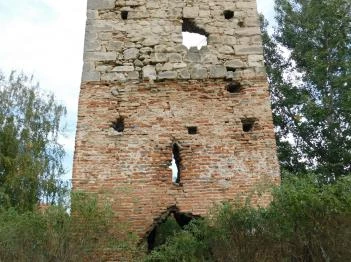 Pusztavacsi templomrom Pusztavacs