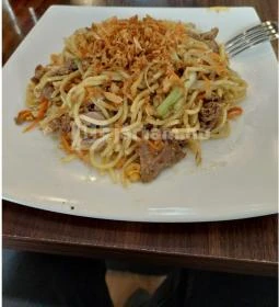 Quán Nón - Erzsébet körút