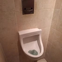 Quentin's Burger Budapest - Mosdó