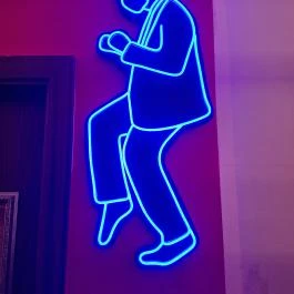 Quentin's Burger Budapest - Egyéb