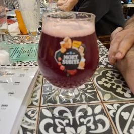 Quentin's Burger Budapest - Étel/ital