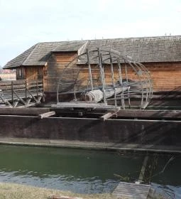 Ráckevei Hajómalom