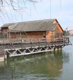 Ráckevei Hajómalom