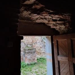 Rádligeti Árpád-kori romtemplom Balatonlelle - Belső