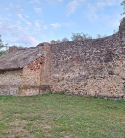 Rádligeti Árpád-kori romtemplom