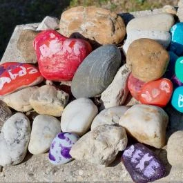 Radnóti abdai síremléke, Abda - Egyéb