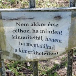 Radnóti abdai síremléke, Abda - Egyéb