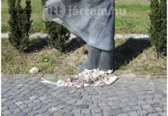 Radnóti Miklós emlékhely Győr