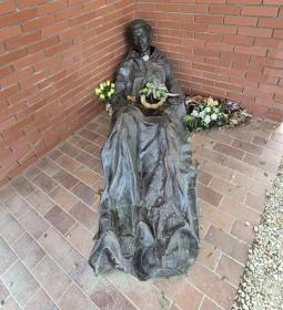 Radnóti Miklós emlékmű