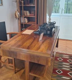 Radnóti Miklós Emlékszoba