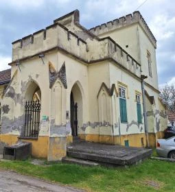 Redl-Nyéki-Podmaniczky Kastély