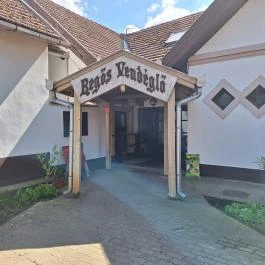 Regős Vendéglő, Orgovány - Külső kép