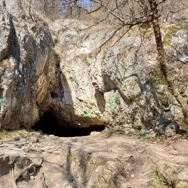 Remete-barlang, Remetesz?l?s - Külső kép