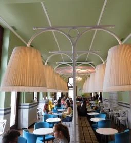 REÖK Kézműves Cukrászda