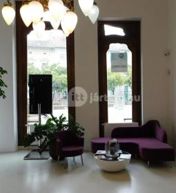 REÖK - Regionális Összművészeti Központ