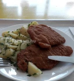 Repeta Tanya Önkiszolgáló Étterem