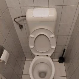 Utasellátó Kávéház & Bisztró Budapest - Mosdó