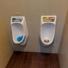 Retro Pub, Ladánybene - Mosdó