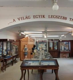 Honismereti Gyűjtemény