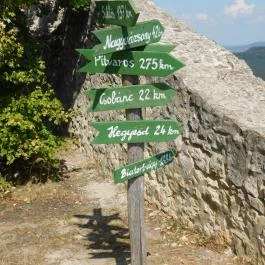 Rezi vár Rezi - Egyéb