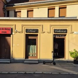 Ricsi Cukrászda, Pápa - Külső kép