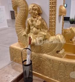 Robert Capa Kortárs Fotográfiai Központ