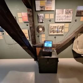 Robert Capa Kortárs Fotográfiai Központ, Budapest - Egyéb