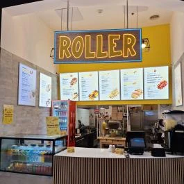 Roller Hotdog & Burger - Etele Plaza, Budapest Budapest - Külső kép