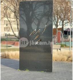 Roma Holokauszt Emlékmű