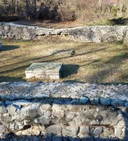 Római őrtorony romjai