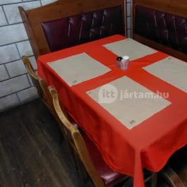 Róna Étterem, Komádi - Belső