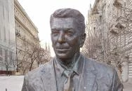 Ronald Reagan szobra Budapest