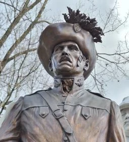 Rongyos Gárda-emlékmű 