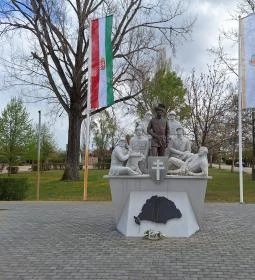 Rongyos Gárda-emlékmű 