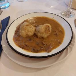 Rosenstein Vendéglő Budapest - Étel/ital