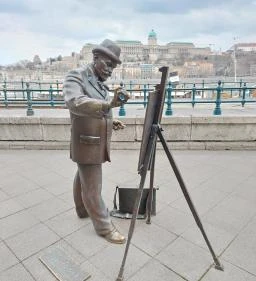 Roskovics Ignác szobra