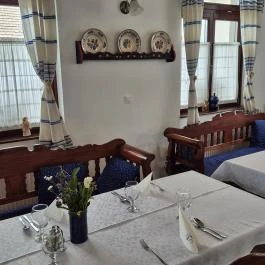 Rozmaring Étterem, Varsány - Belső